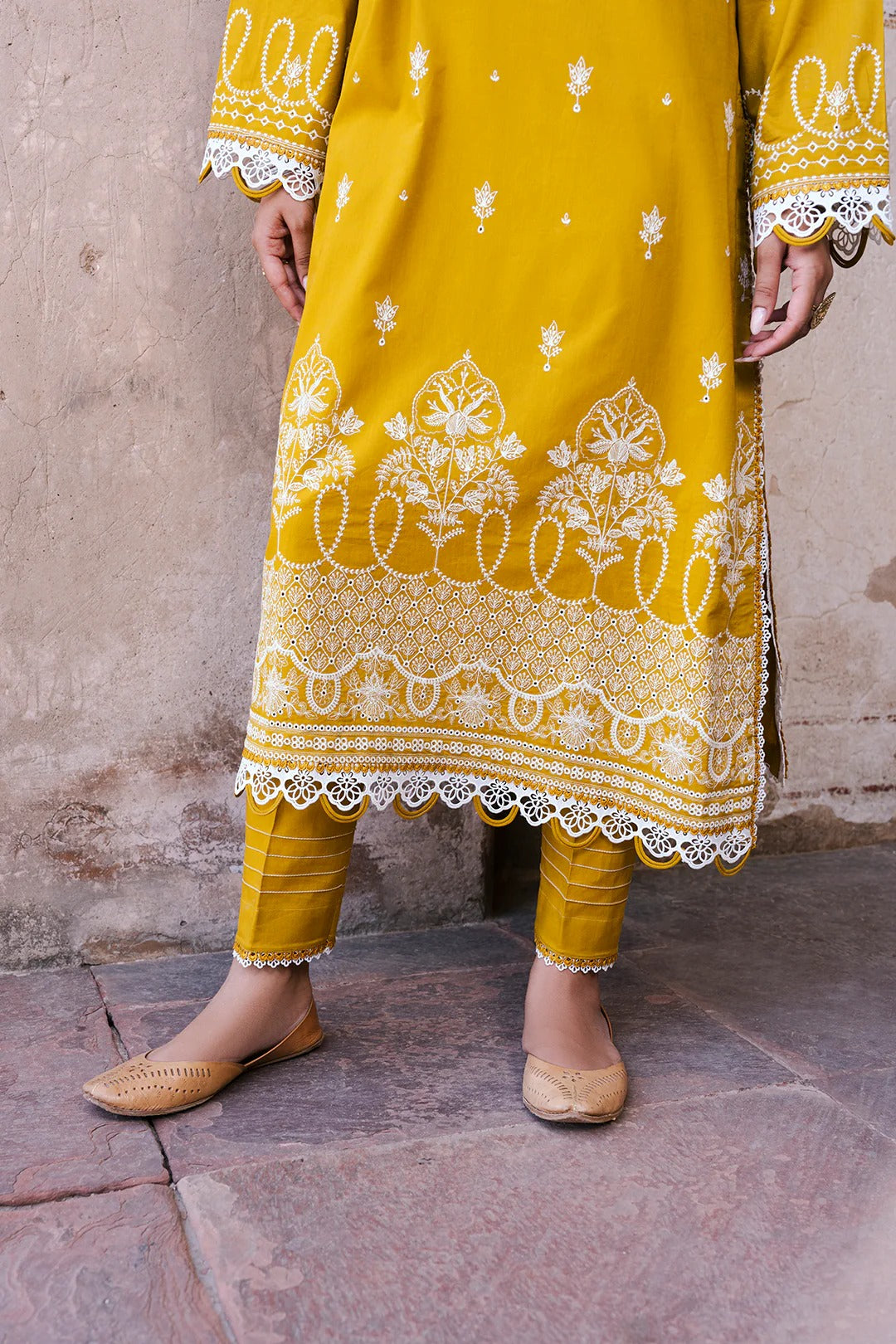 Embroidered Shirt Shalwar Dupatta - 0829