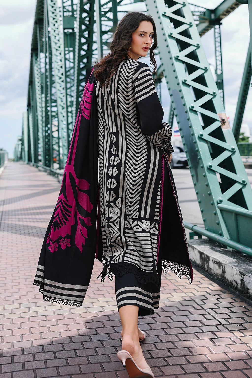 3-PC Unstitched Embroidered Linen Collection CCW6-01