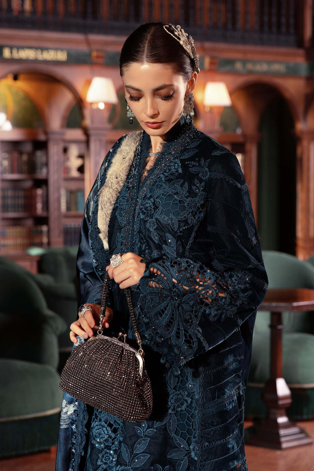 3 Piece Unstitched Embroidered Velvet Suit WL-1310-Teal