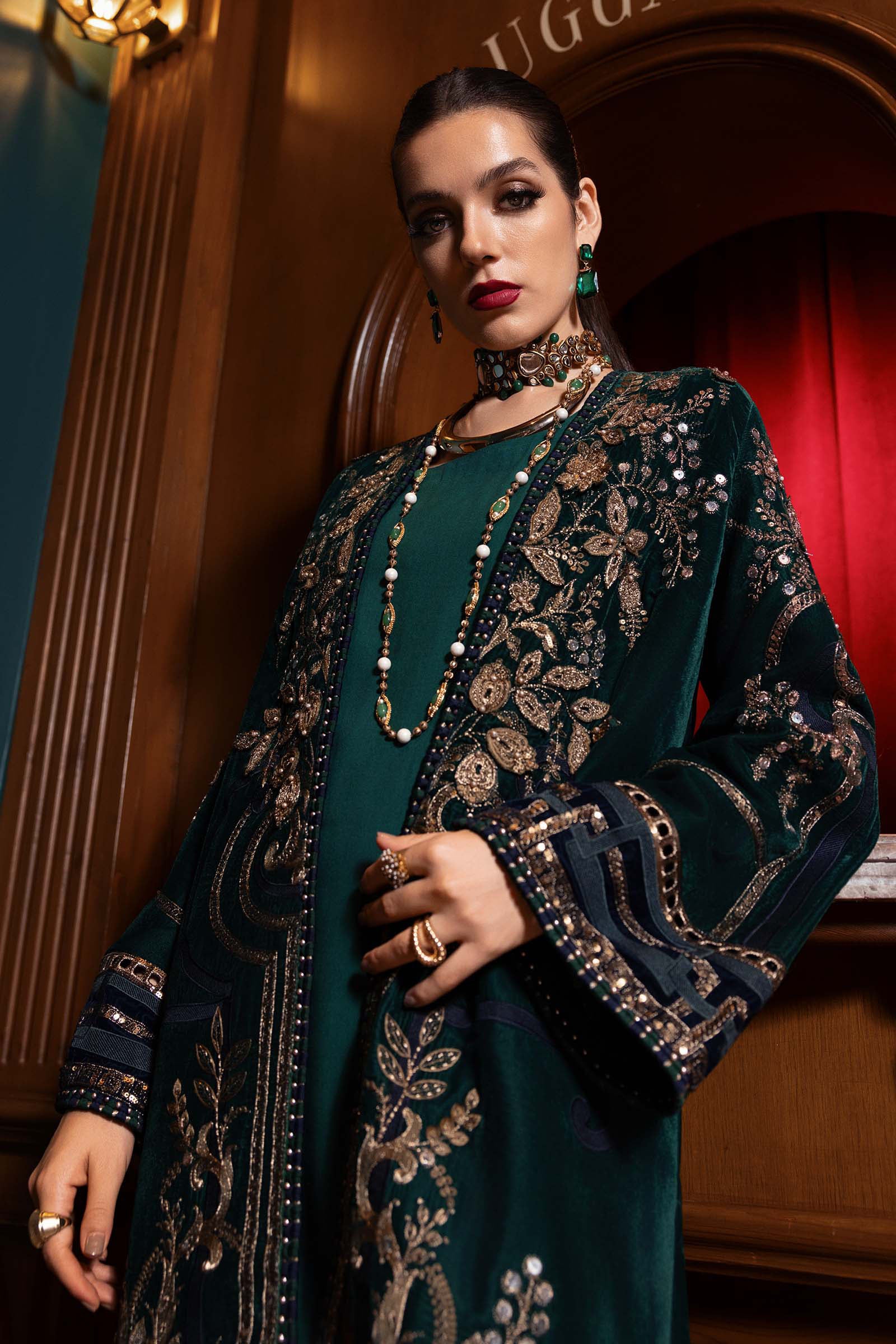 3 Piece Unstitched Embroidered Velvet Suit WL-1302-Emerald Green