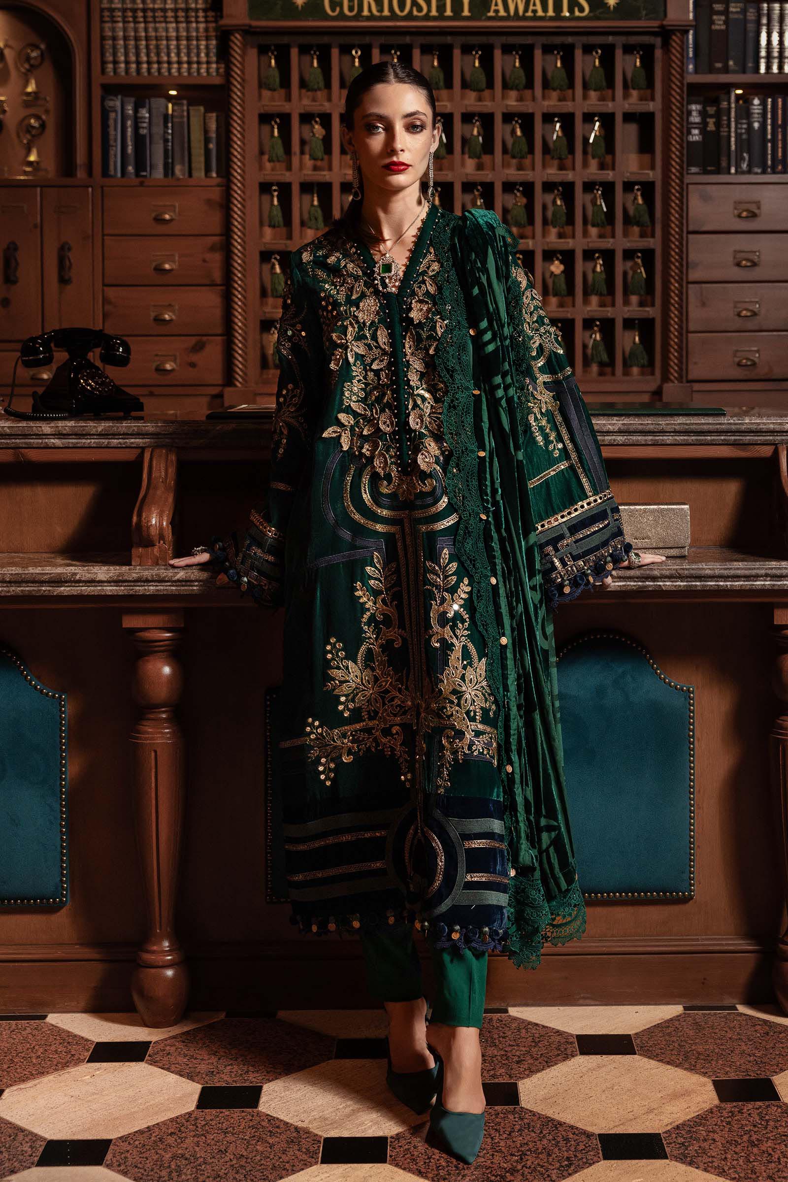 3 Piece Unstitched Embroidered Velvet Suit WL-1302-Emerald Green