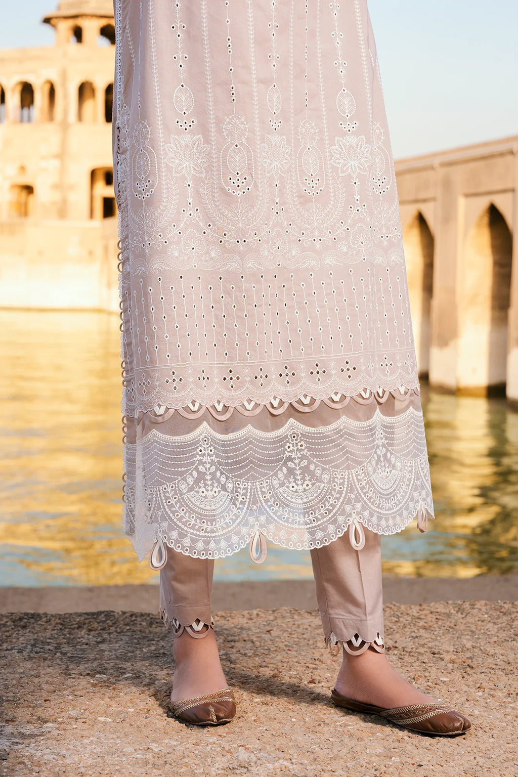 Embroidered Shirt Shalwar Dupatta - 0833