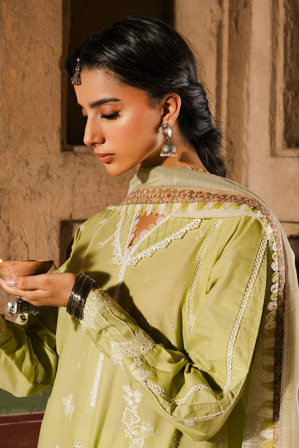 Embroidered Shirt Shalwar Dupatta - 0828