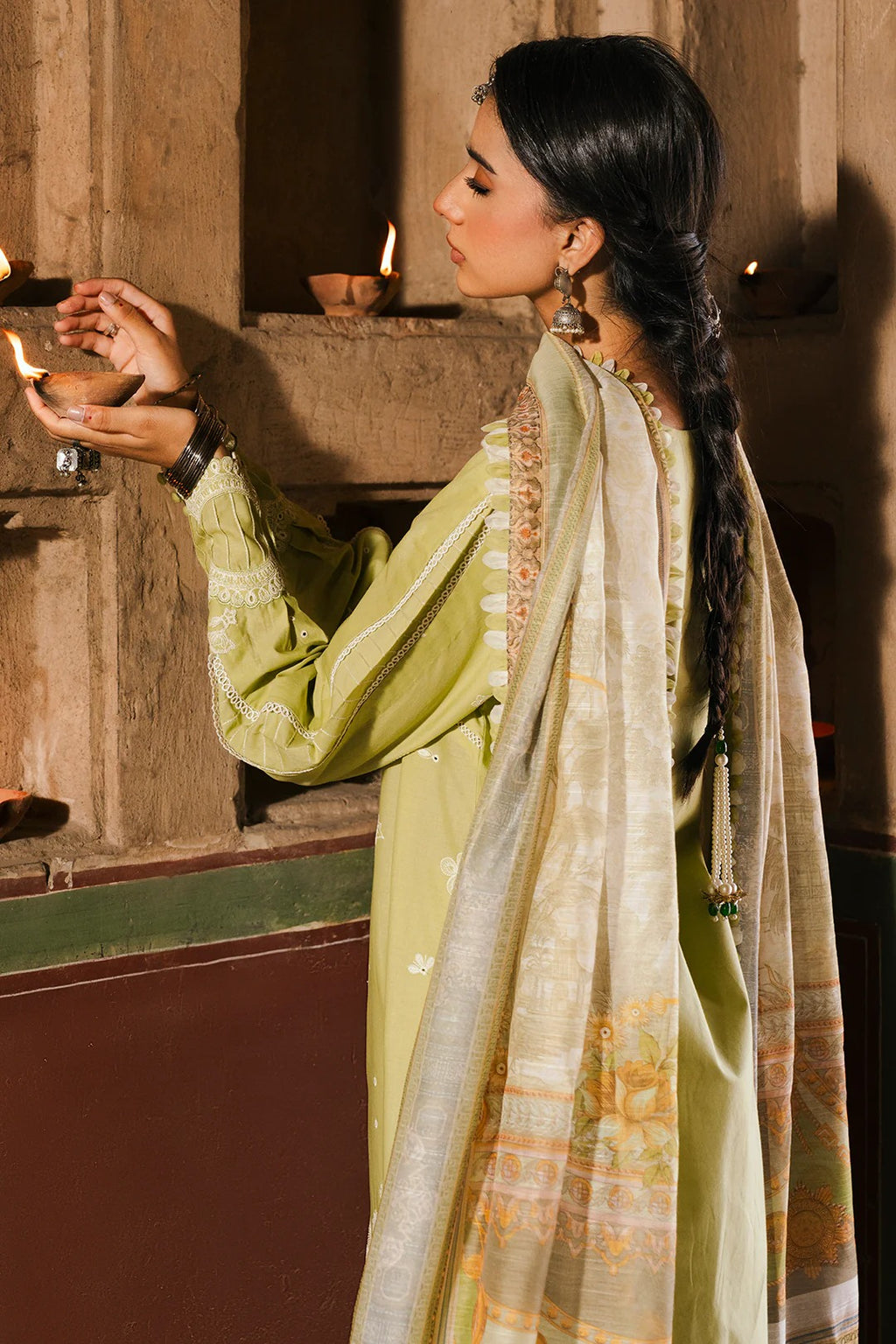 Embroidered Shirt Shalwar Dupatta - 0828