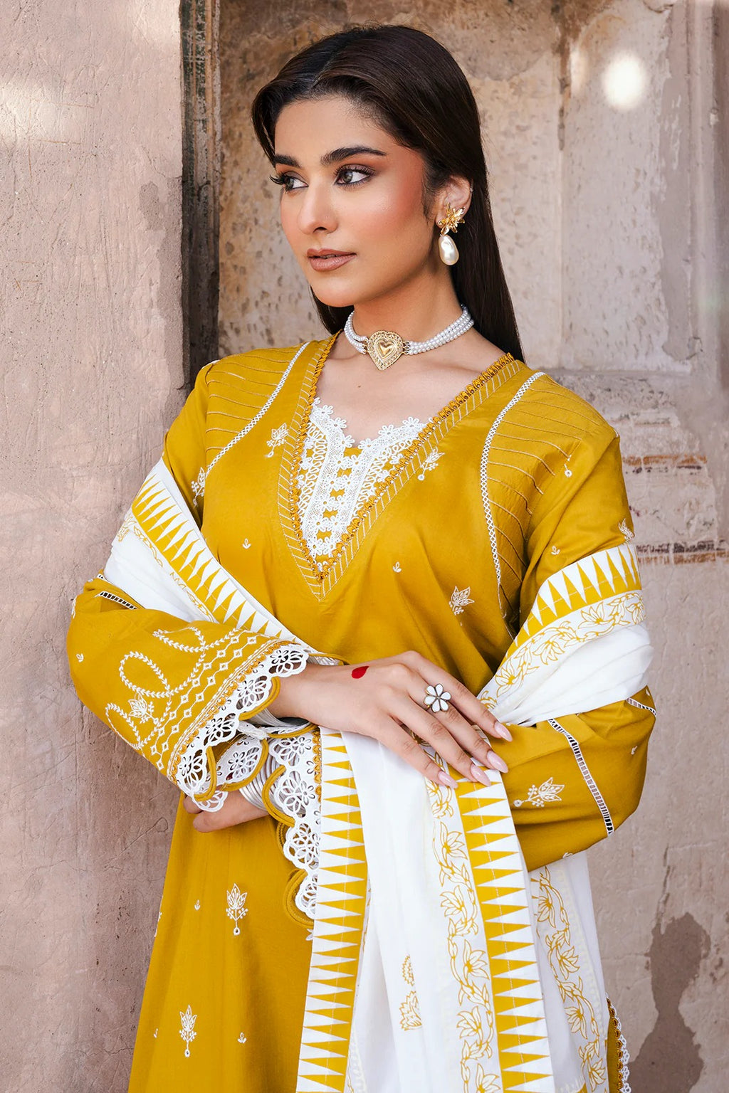 Embroidered Shirt Shalwar Dupatta - 0829