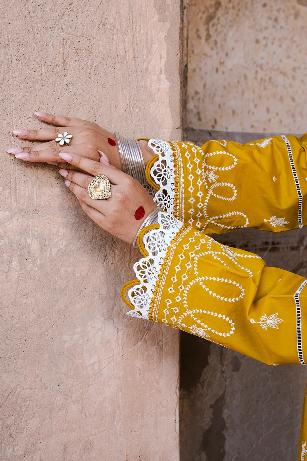 Embroidered Shirt Shalwar Dupatta - 0829