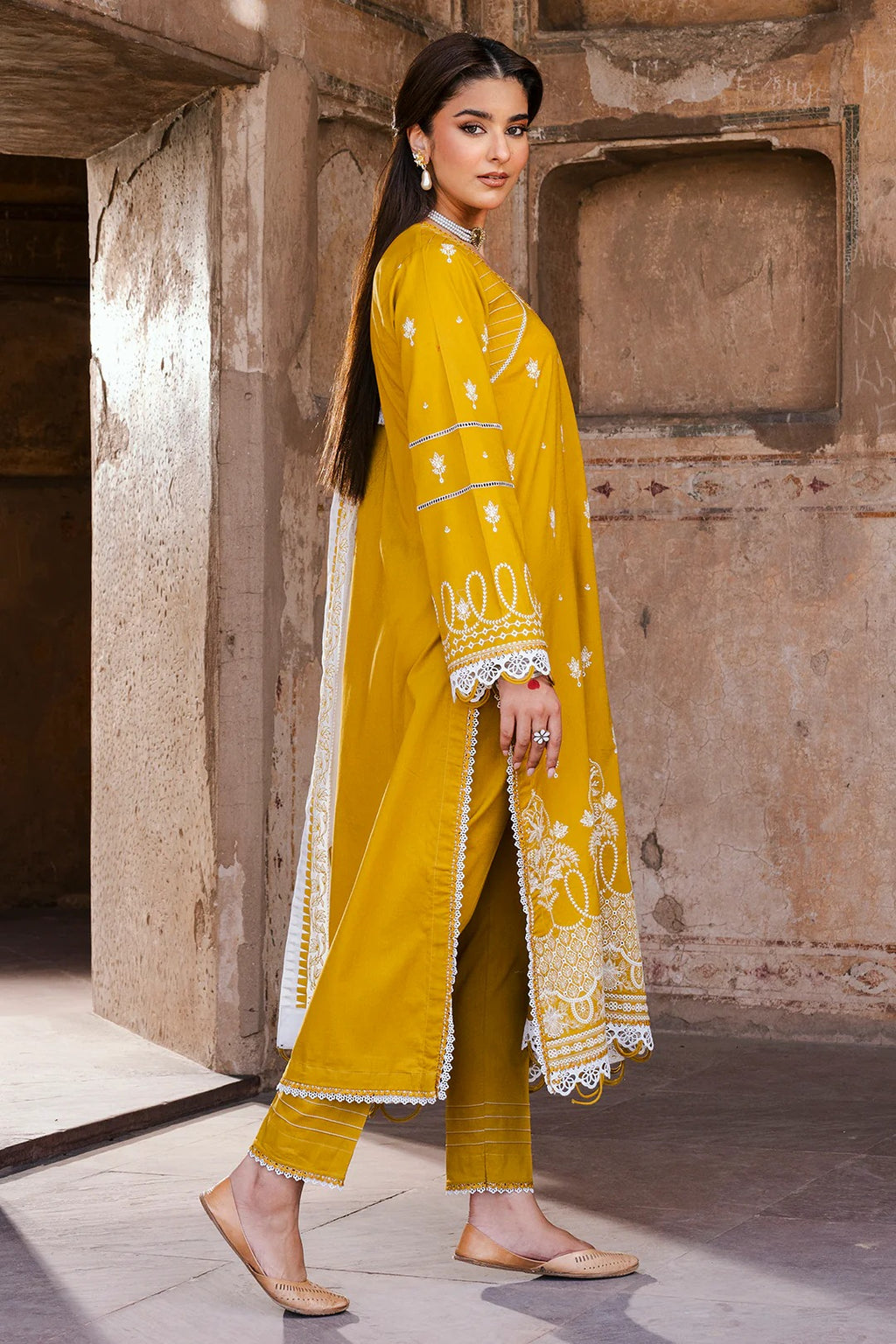 Embroidered Shirt Shalwar Dupatta - 0829