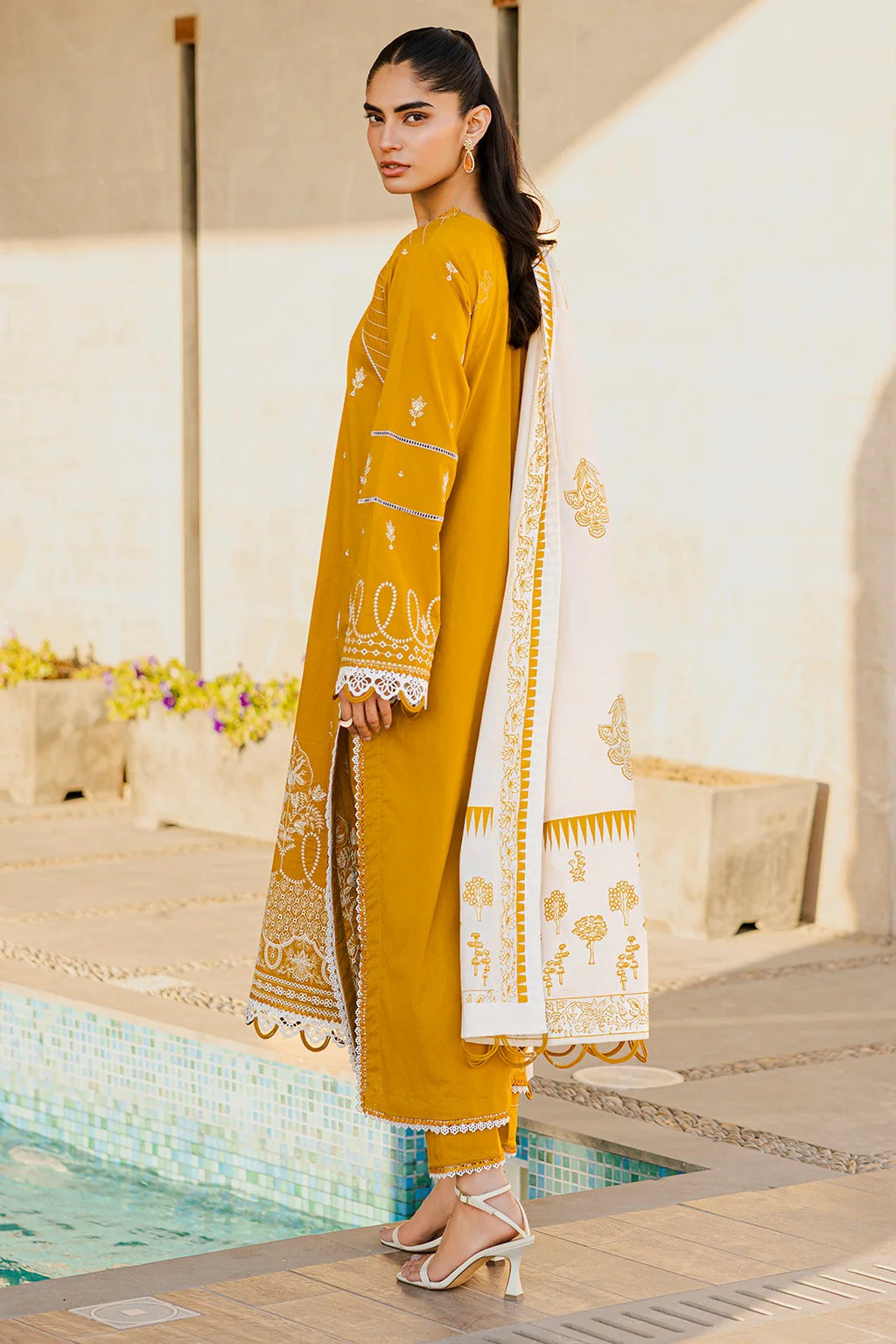 Embroidered Shirt Shalwar Dupatta - 0829